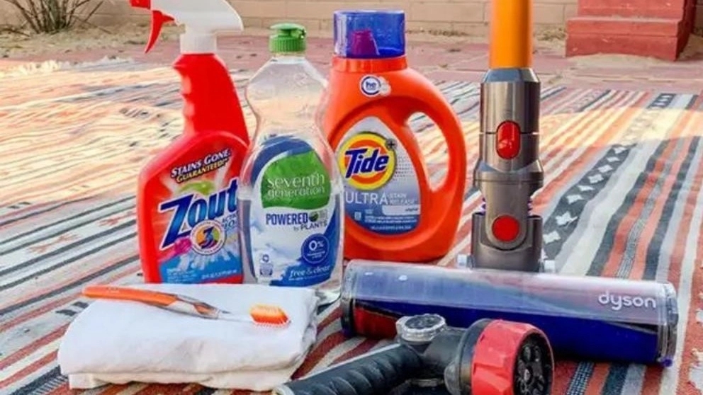 قالیشوییها از چه موادی برای شستن فرشها استفاده میکنند؟