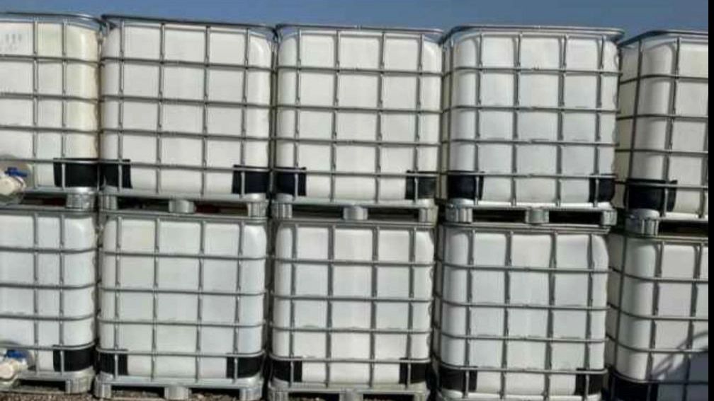 آشنایی با ساختار و قطعات اصلی مخازنIBC