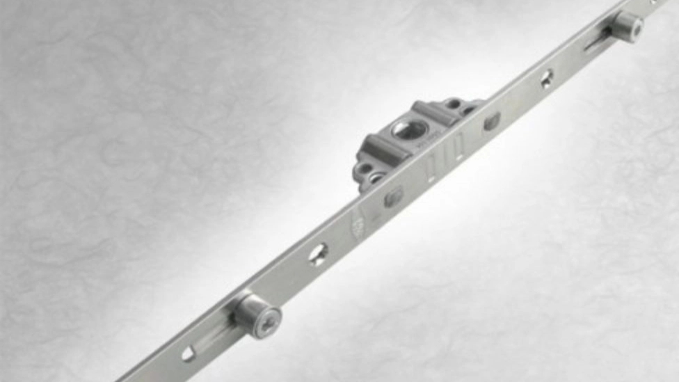 آشنایی با یراق آلات پنجره تک حالته UPVC