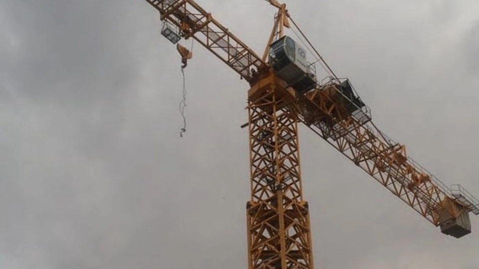 واردات ونصب k550 20ton ونصب وافزایش ارتفاع درمشهد توسط تیم مجرب حسین دهقان