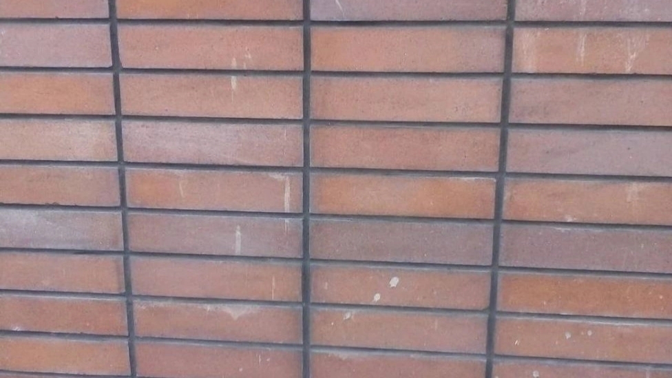 خدمات بندکشی آجر نما حسینی در قم