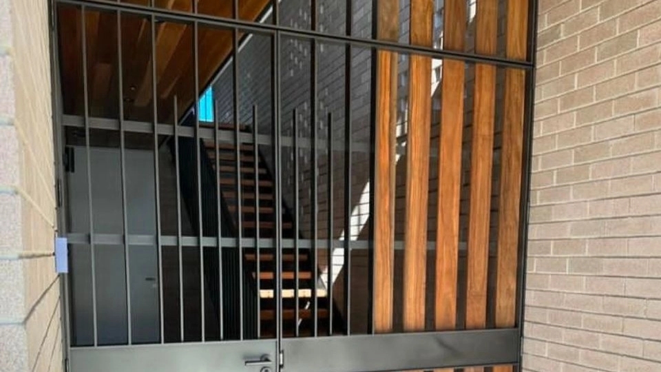 جوشکار آهنگر قبا_09120290919_جوشکاری آهنگری سیار قبآ