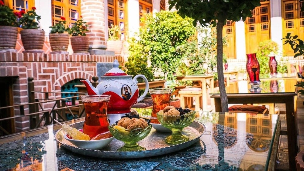 باغ رستوران سنتی طلوع در دزفول