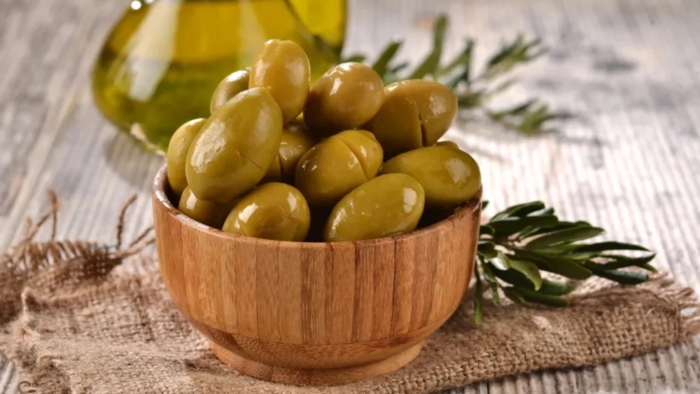 سوغات گیلان چیست؟