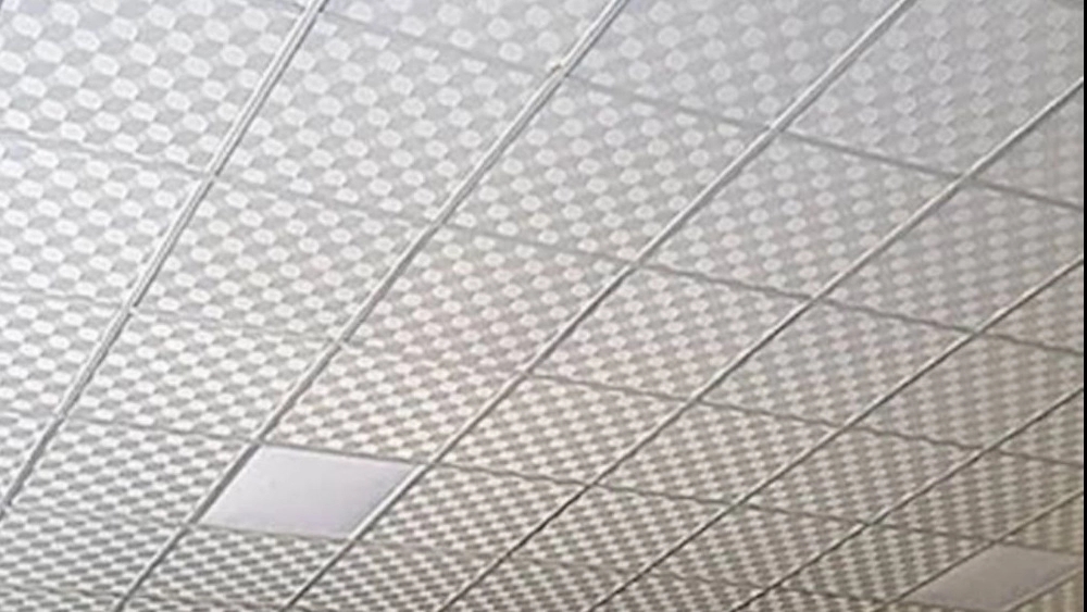 نصب و اجرای سقف کاذب در میانه