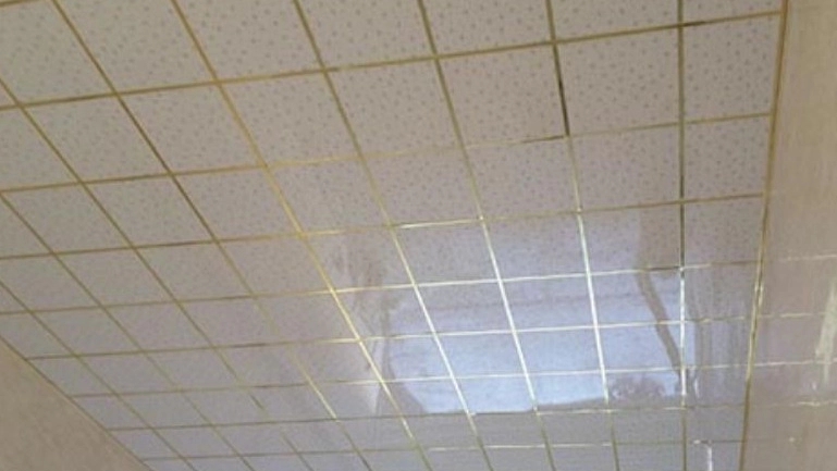 نصب سقف کاذب 60*60 میانه
