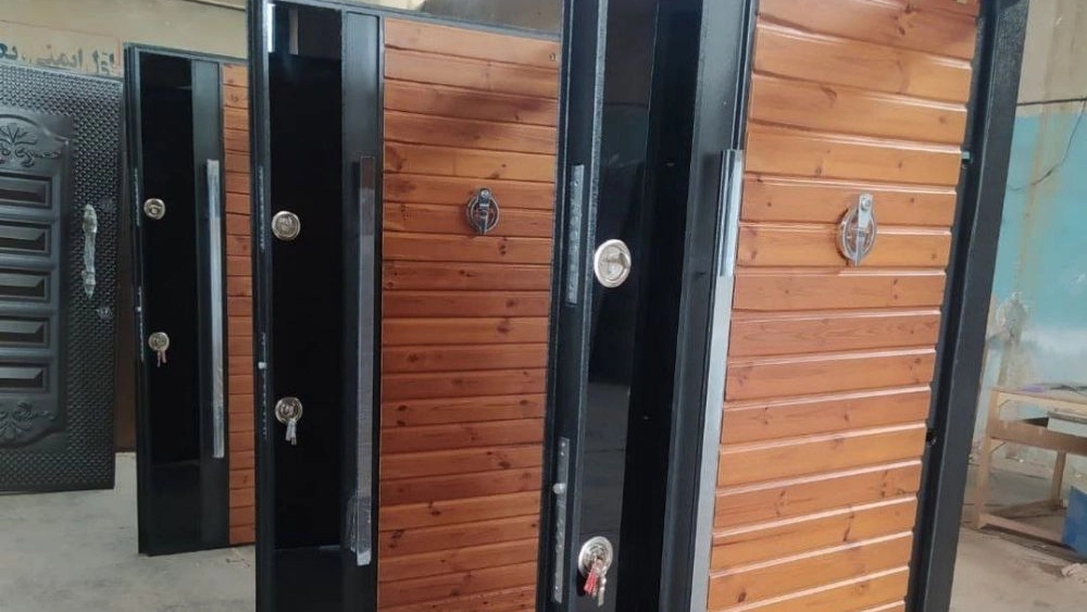 درب مارال، تولید انواع درب ضد سرقت با رویه فلز لامینوکس و cnc در تهران ساوه