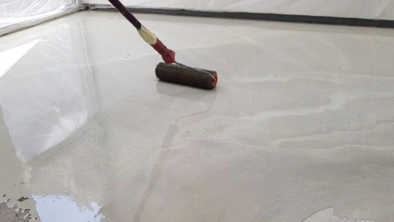 کفپوش های اپوکسی خودتراز