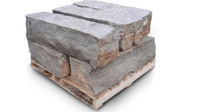 ویژگی های سنگ گیوتین