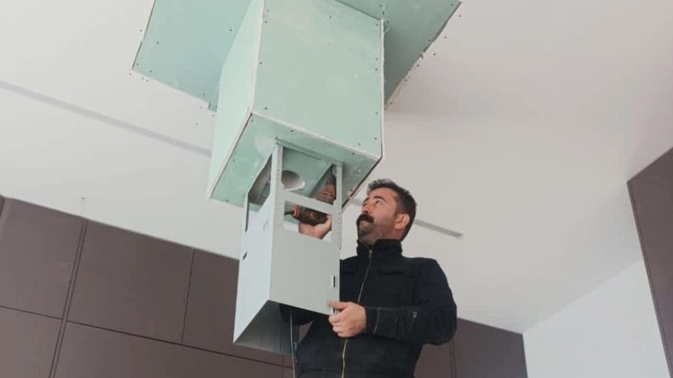 نصب هودهای جزیره توسط مهندس قربانی