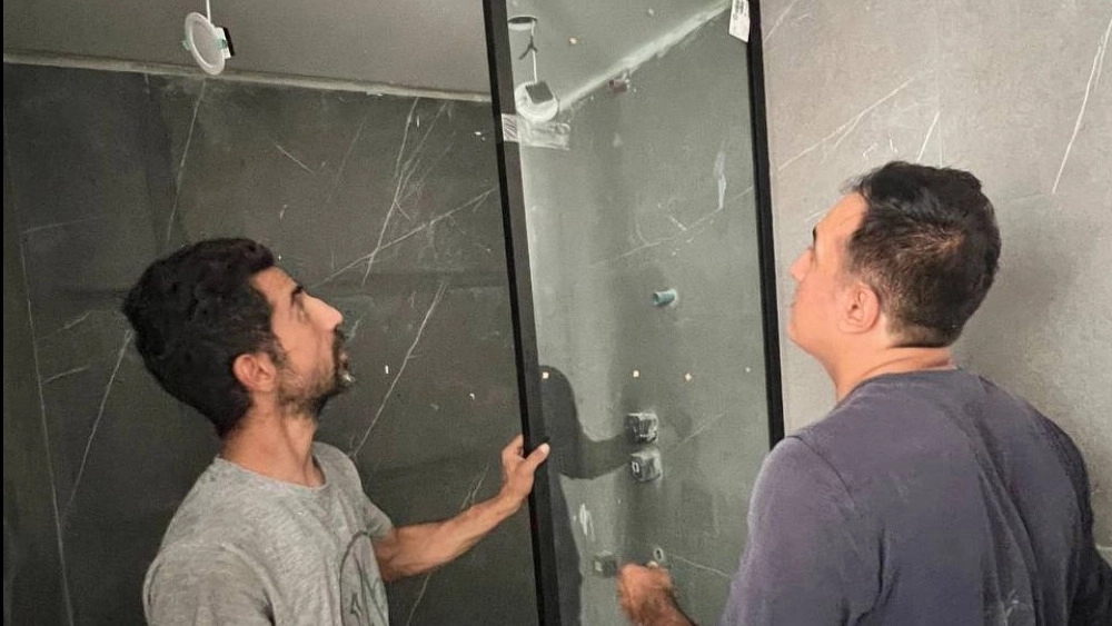 نصب دیوایدر در سرویس بهداشتی