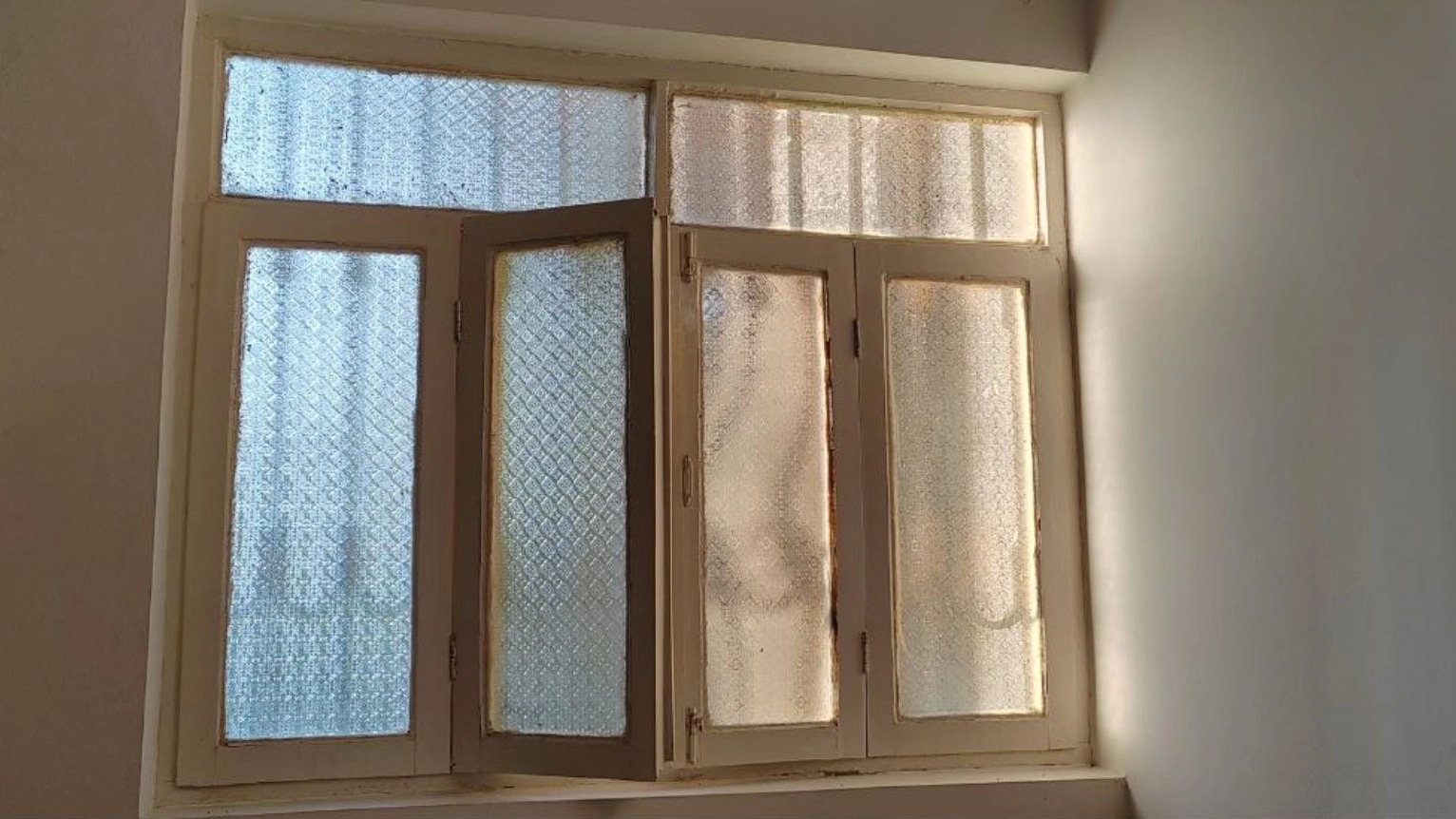 تعویض پنجره های چوبی با upvc مازندران