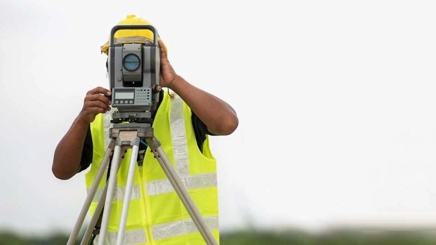 راهنمای جامع خرید GPS نقشهبرداری حرفهای در تهران