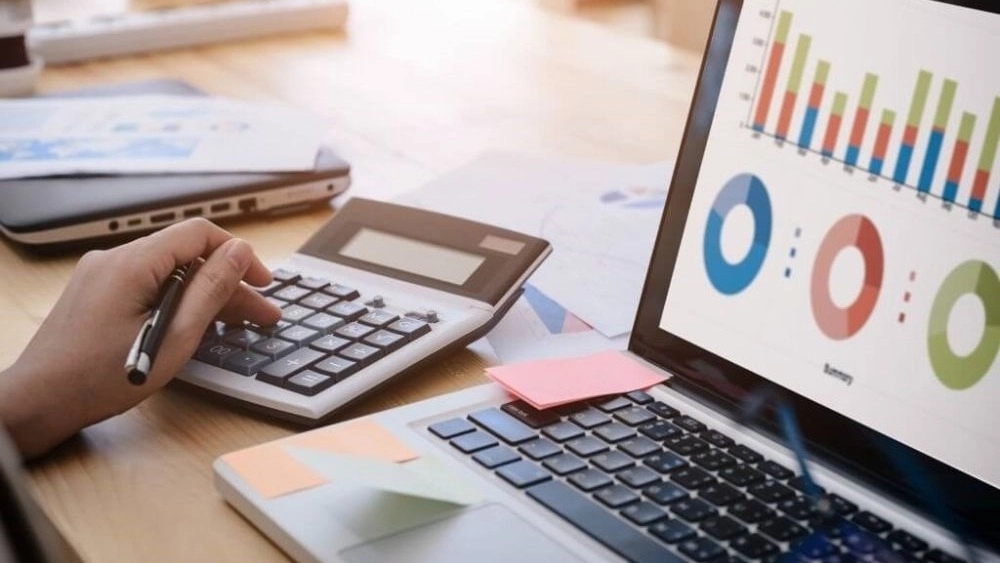 پشتیبانی نرم افزار حسابداری در مشهد آلما سرویس تضمین موفقیت کسب و کار شما