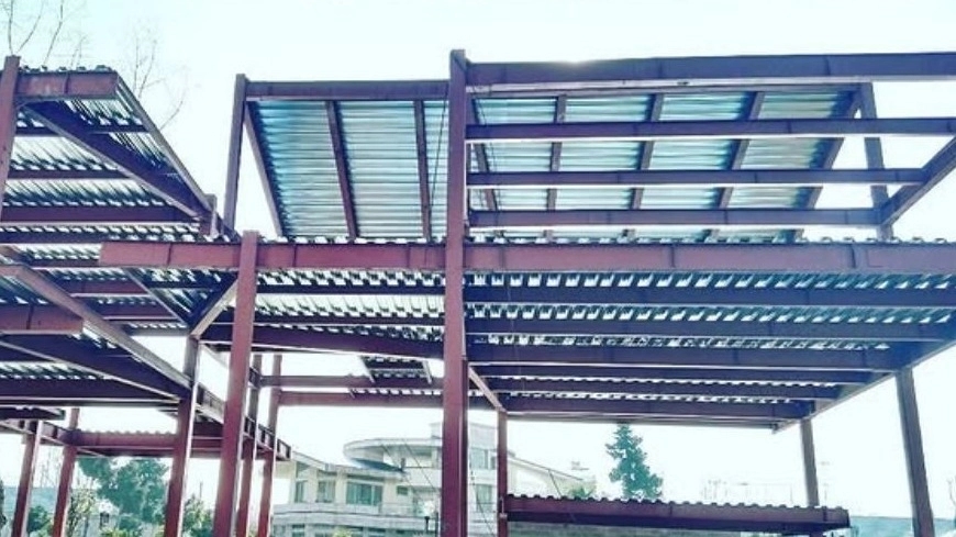اجرای سقف عرشه فولادی توسط کومه گستر خزر در گلستان