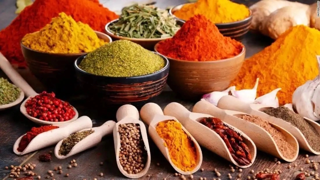 راهنمای کامل خرید ادویه تازه و طبیعی از چاشنی شاپ