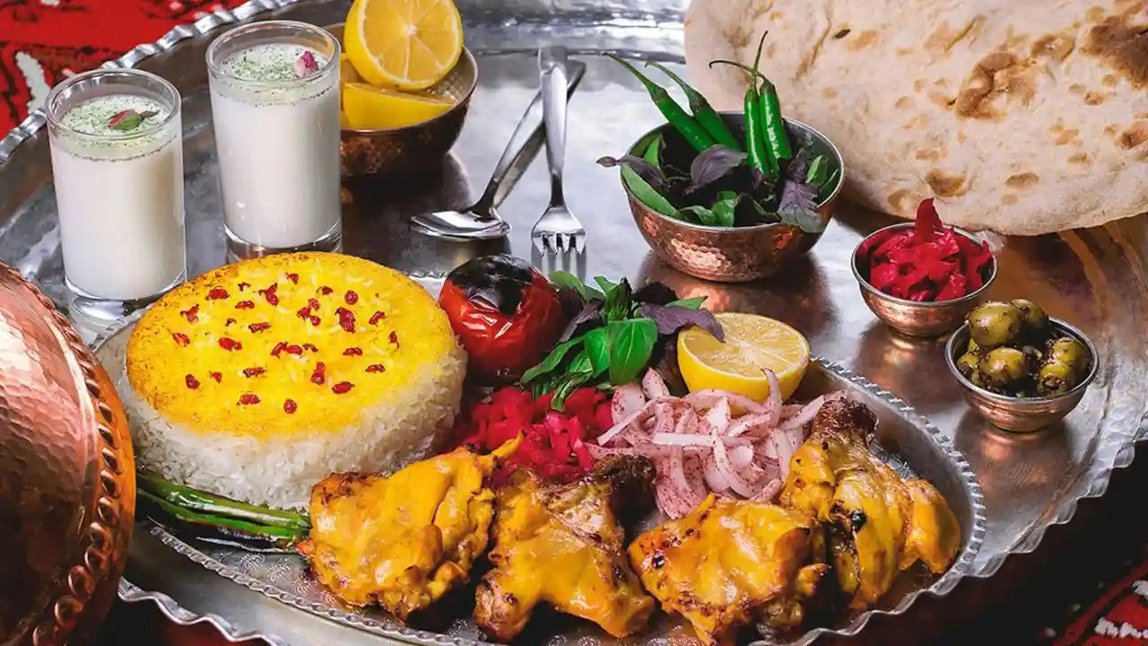 منوی کامل رستوران هفت خان سمنان با غذاهای ایرانی و محلی