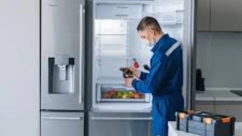 تاسیسات پایا سرویس، نصب و تعمیر انواع یخچال و فریزر در اصفهان