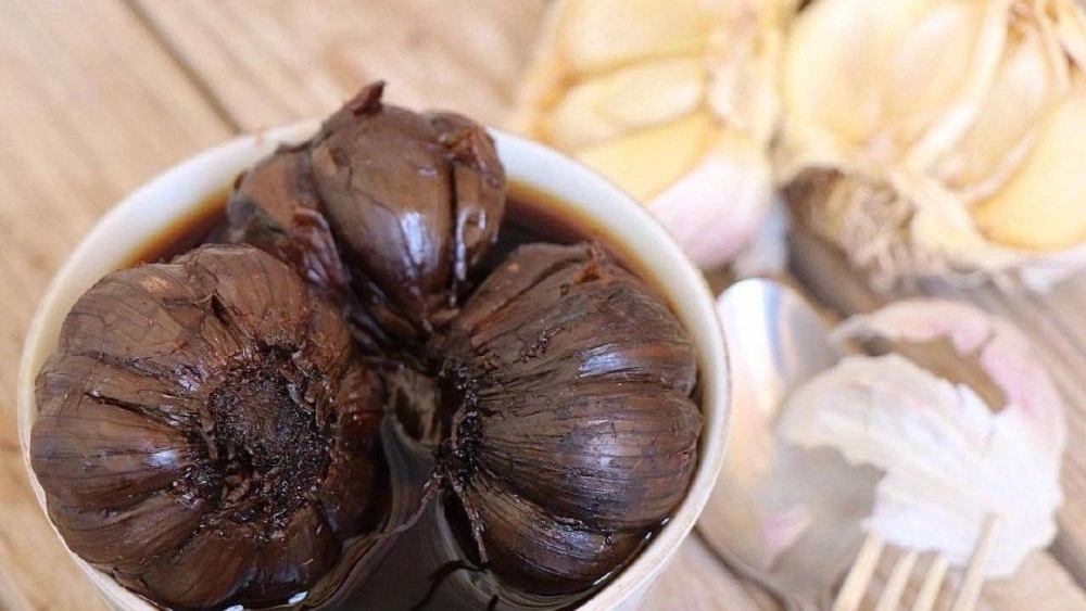سیر ترشی اصل و چندساله خرید ترشی خانگی در طارم