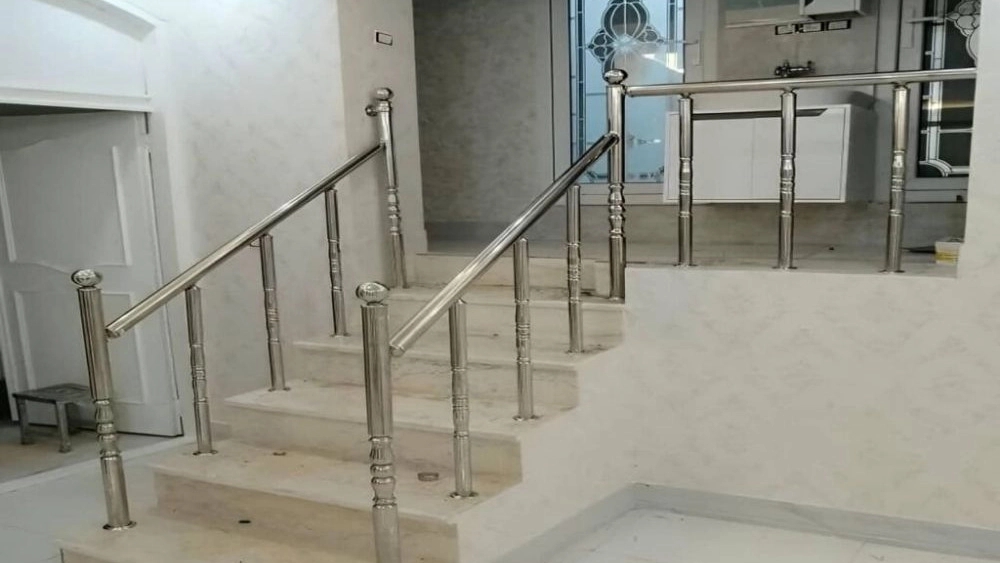 نصب و اجرای نرده استیل در فروشگاه نرده زمانی آمل