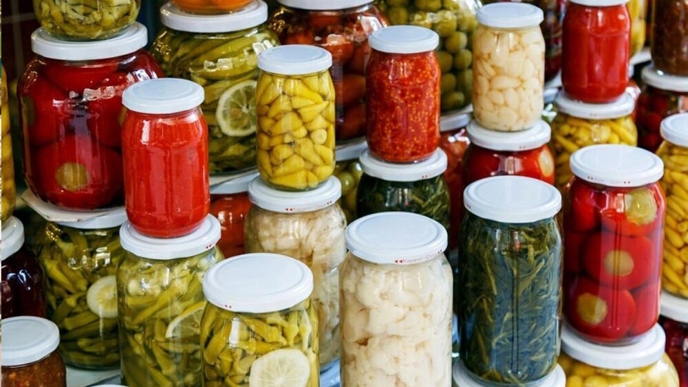 خرید ترشی خانگی سالم و بدون نگهدارنده در رشت