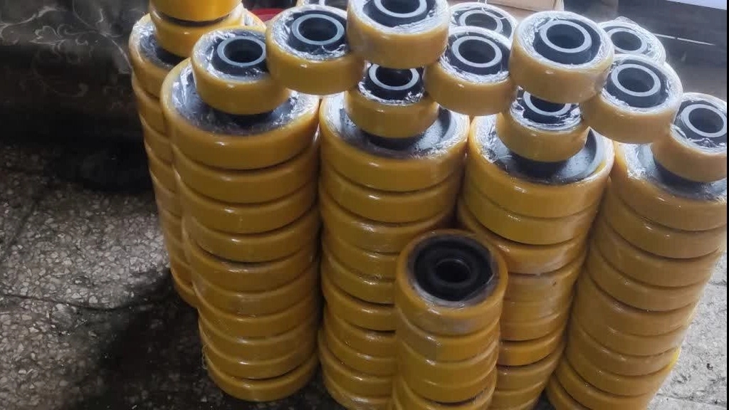 چرخ پالت تراک و لیفتراک خرید، قیمت و سفارش قطعات صنعتی از ماشینسازی بیاز