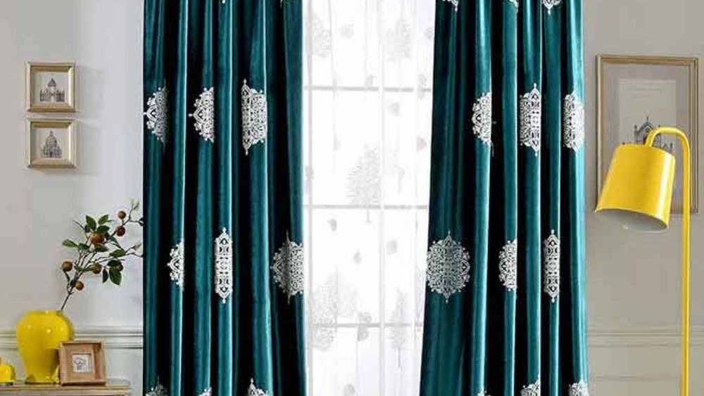 بهترین مدل پرده برای خانه های کوچک