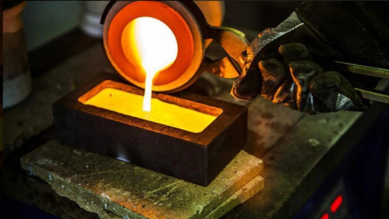 علت کاربرد سیلیکات سدیم در ذوب فلزات