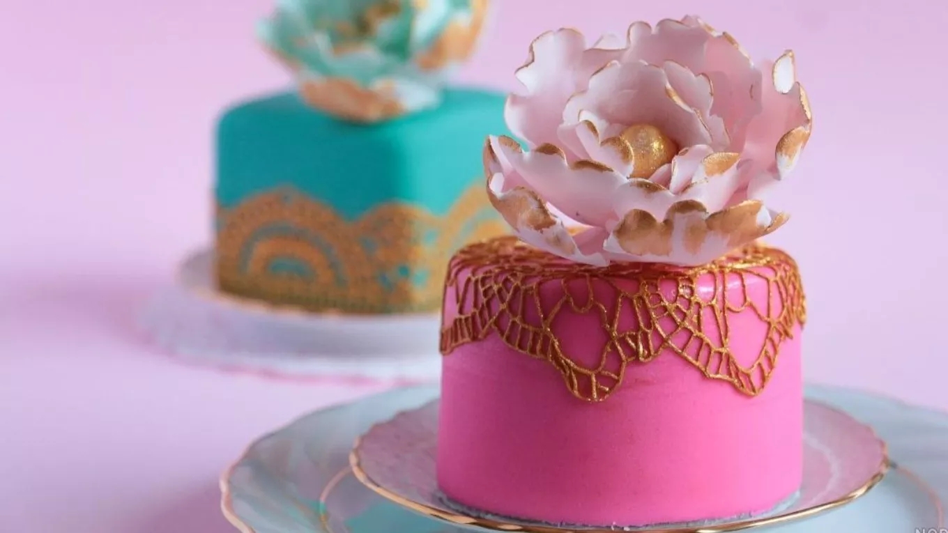 کیک فوندانت