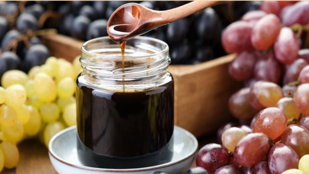 بعضی از خواص باورنکردنی شیره انگور