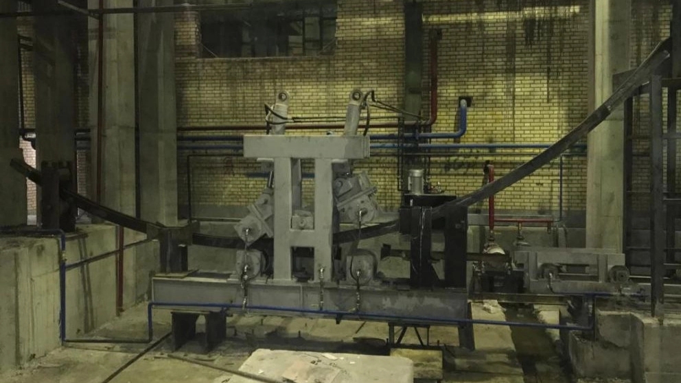 طراحی و اجرای کلیه خطوط نورد گرم ریخته گری سنگین تراش استکی