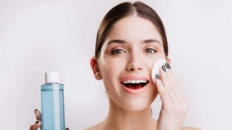 تونر چیست؟ چرا باید از تونر استفاده کنیم؟