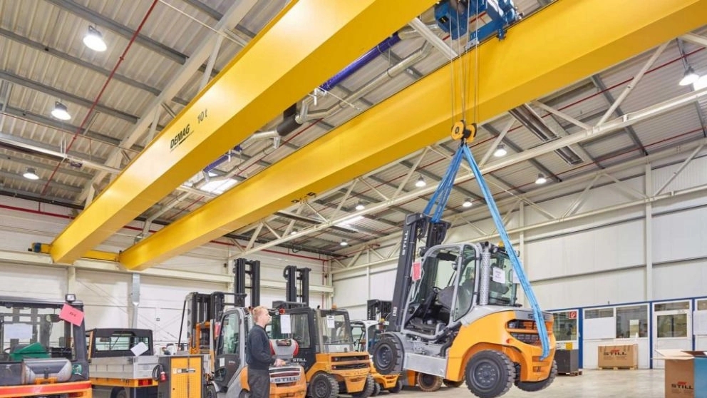 معرفی و بررسی جرثقیل سقفی