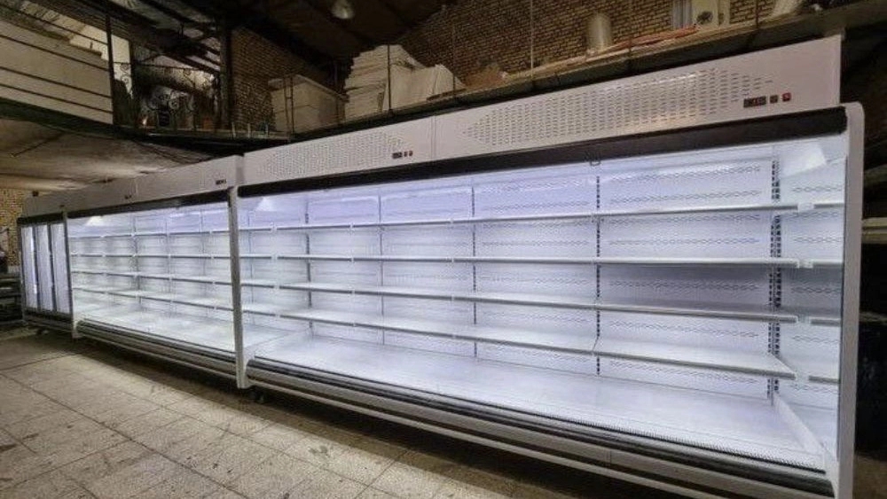 کولاک سرما، تولید یخچال صنعتی فروشگاهی سردخانه هاپیر مارکت در کرج