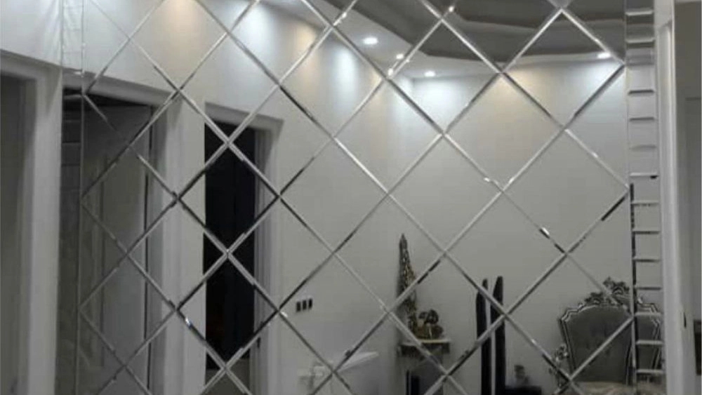 آینه کاری دیوار با طرحهای مدرن و کلاسیک