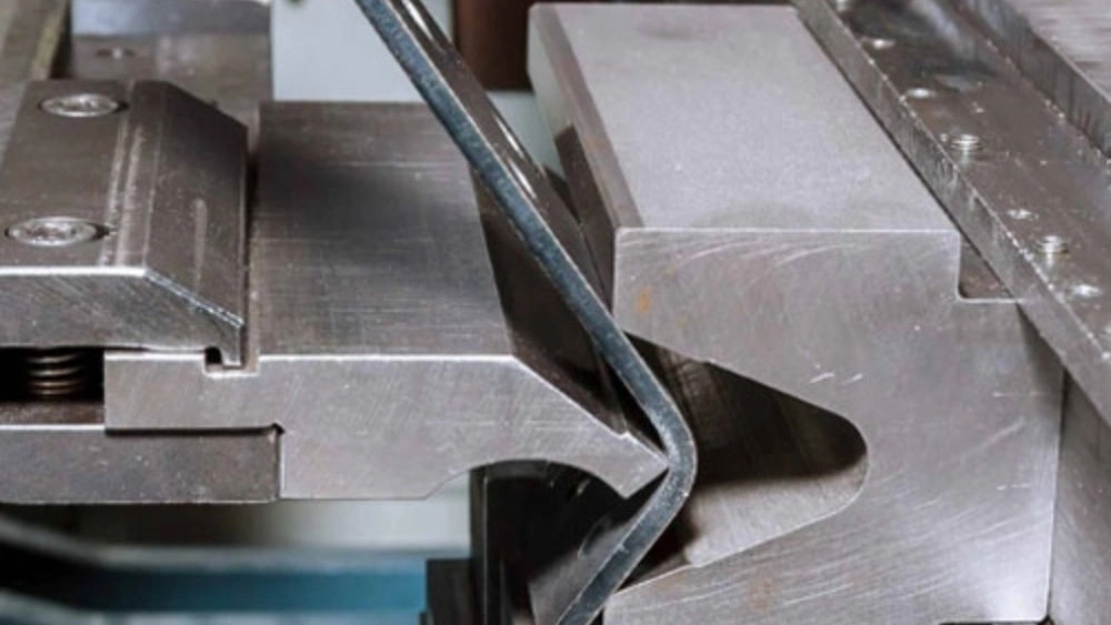 ورقکاری تخصصی بلفا در اراک